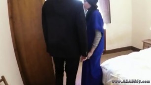 Muslim Lady 21 Year Old Refugee In My Hotel Room For Sex